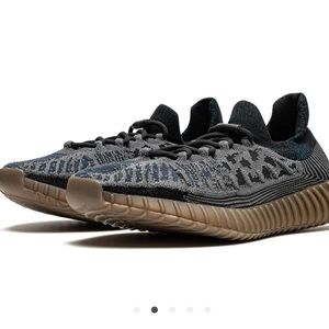 Yeezy 350 C2 CMPCT Sneakers